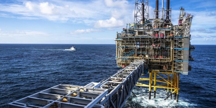'Violata la zona di sicurezza della struttura Petrobaltic'