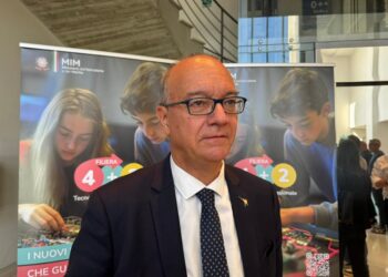 Ministro: "potenziamo il collegamento per aumentare l'offerta"