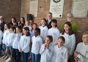 'Entro un certo margine. Dissonanza è valore'. Oltre 200 firme