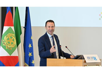 A Torino in un corso di dottorato. Ferma condanna dell'ateneo