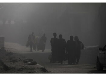 Una trentina le vittime soltanto a Gaza City