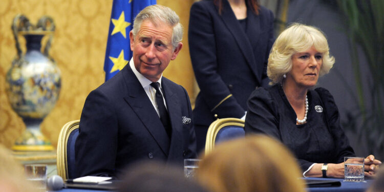 Conferma ufficiale di Buckingham Palace. I dettagli più avanti