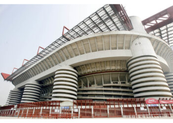 'E' una decisione che condizionerà il futuro di Milano'