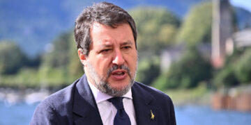"Bisogna impegnarsi per la pace come sta cercando di fare Trump"