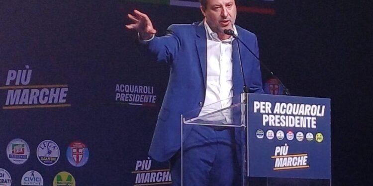 "Siamo diversi dal sindaco di sinistra che ha detto 'basta'"