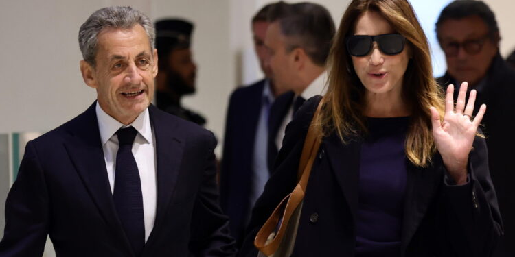 Assolto da accuse corruzione passiva e appropriazione indebita