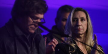 La batosta alle elezioni di domenica scatena una resa dei conti