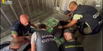 Operazione Gdf e Agenzia dogane. Valore stimato 46 miliomi