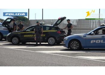 Intervento congiunto in Calabria di polizia e guardia di finanza