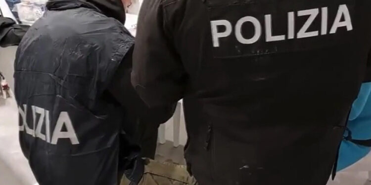 Segretario Bravo: "Agenti stremati dopo 21 ore di servizio"