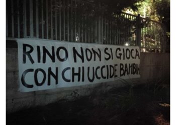 Messo davanti abitazione in Calabria contro gara con Israele