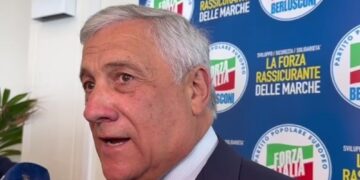 "Ambasciata in Russia resta aperta