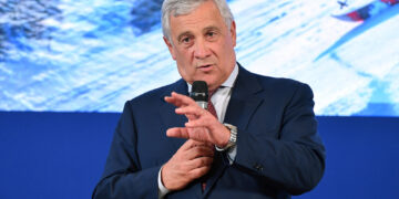 'Diplomazia via maestra per una soluzione giusta e duratura'
