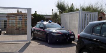 (v. 'Uomo ferito da colpi di arma da fuoco...' delle 11.05)