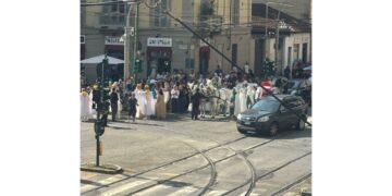 Consigliere comunale Fi: "occupazione arbitraria della strada"