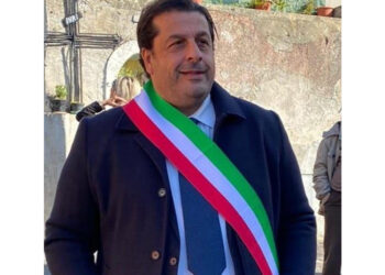 E' anche sindaco Arienzo
