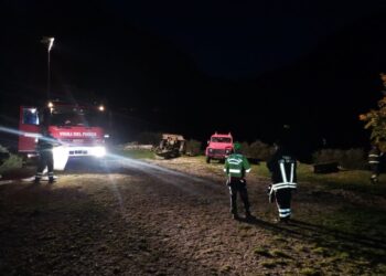 Con lei un'altra donna che è rimasta ferita