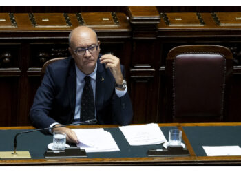 Nelle prossime ore il ministro chiamerà la famiglia del giovane