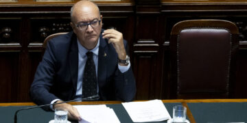 Nelle prossime ore il ministro chiamerà la famiglia del giovane