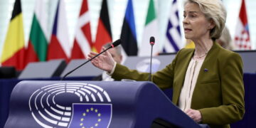 'Sanzioni a ministri estremisti.Non possiamo essere paralizzati'