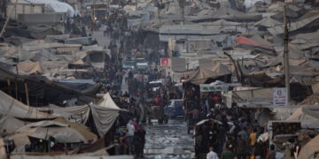 Tre bimbi uccisi in raid a sud ovest di Gaza City