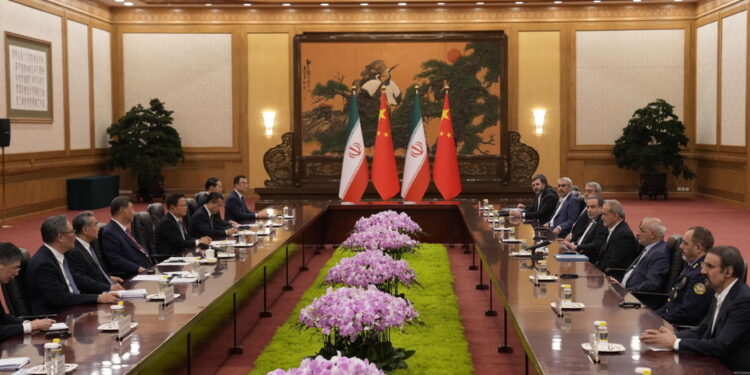 Al presidente Pezeshkian: ma diritto a uso pacifico dell'atomo