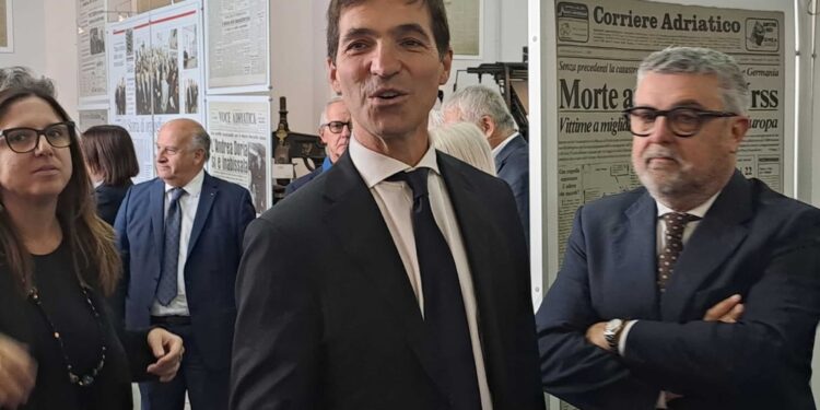 Lo scrive su X confermando il bis del governatore uscente