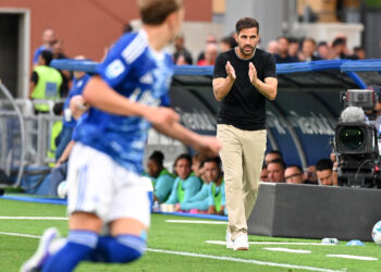 Mister Cesc Fabregas, allenatore del Como (foto Roberto Colombo)