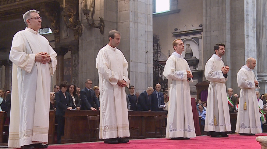 Diocesi di Como: nuove ordinazioni diaconali in Duomo presiedute dal Vescovo Cantoni