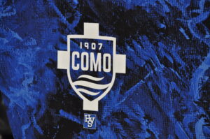 Il Como vince 2-1 a Cagliari: a segno Baturina e Da Cunha