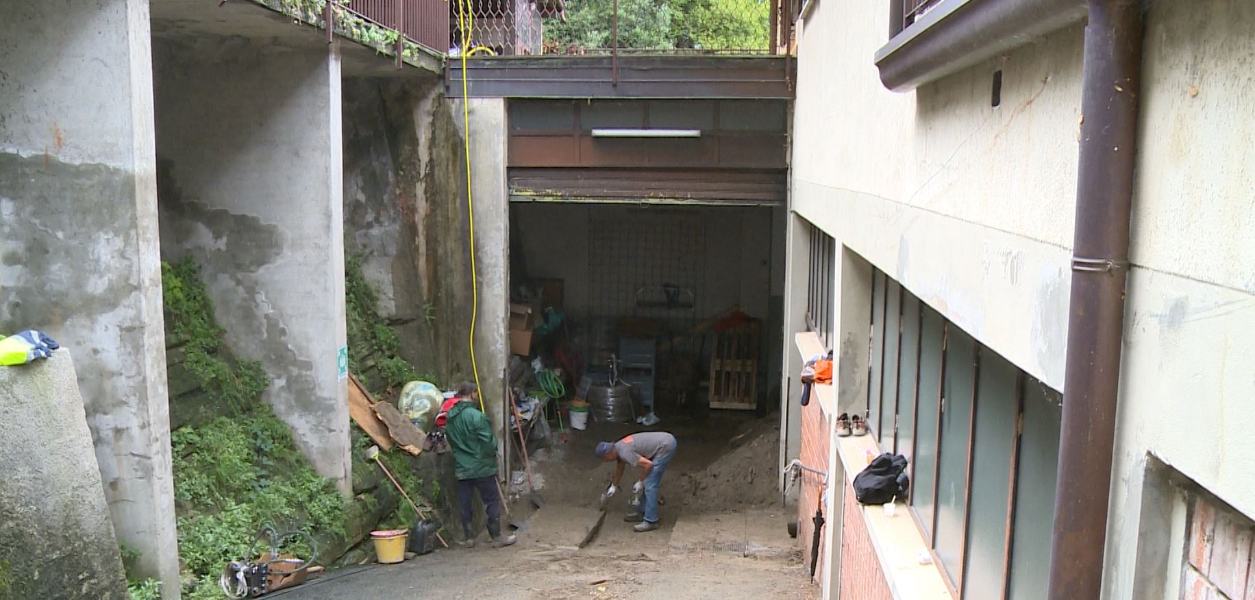 Torno, la forza dell’acqua distrugge un’azienda. Dieci dipendenti senza lavoro, danni incalcolabili