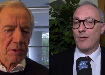 A sinistra Guido Bertolaso, a destra Angelo Orsenigo