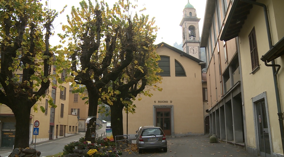 Como, lunedì la processione della Beata Vergine Addolorata. Limitazioni e divieti nella sera della partita: viabilità a rischio caos