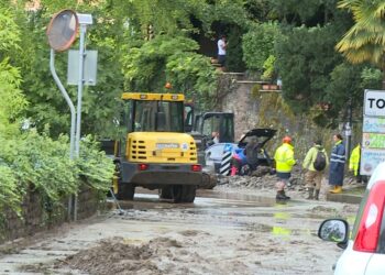 frana Blevio al confine con Torno