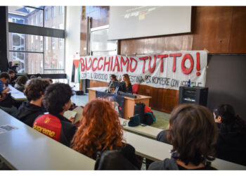 Due occupati oggi. Presidi a Torino