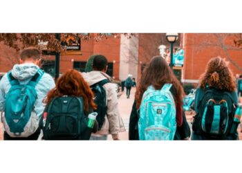 Potranno rientrare in liceo Agrigento solo se accompagnati