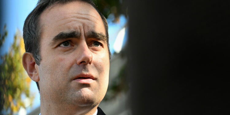 Fonti vicine Eliseo: prima che Macron parta per summit in Egitto