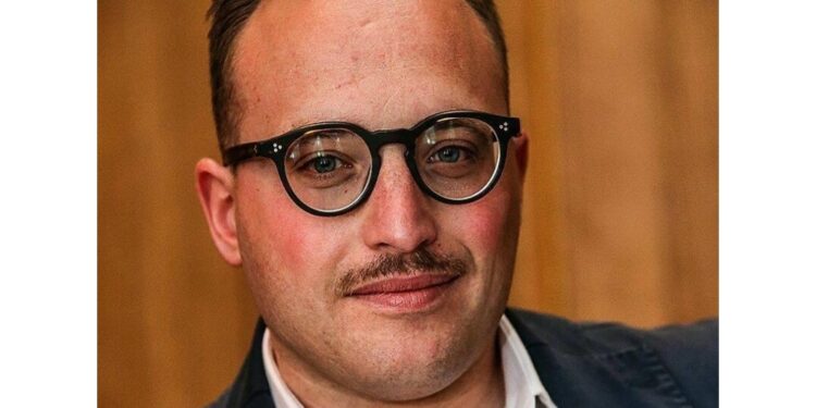 Vettori (FdI) accusato di maltrattamenti e lesioni alla compagna