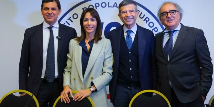 Lupi: 'Dubbi Fi? forza del centrodestra è unità nelle diversità'