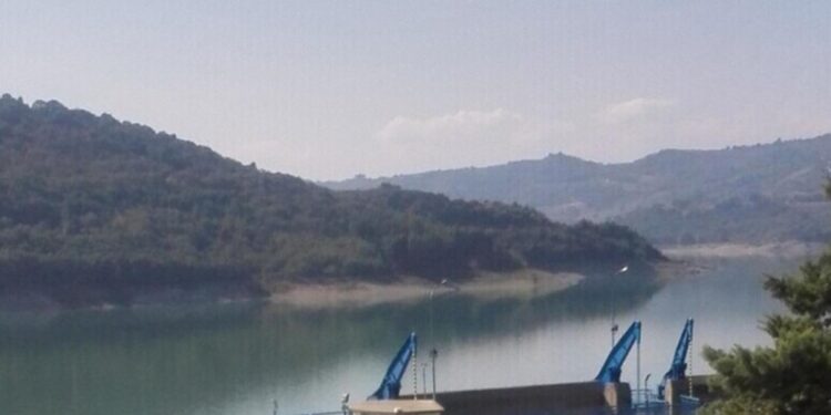 Invaso artificiale in forte sofferenza