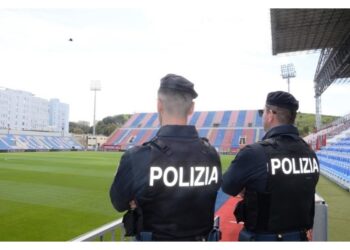 Presenza invasiva cosca locale in security e gestione ingressi