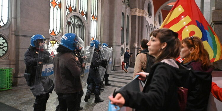 Occupazioni e manifestazioni anche oggi dopo corteo ieri sera