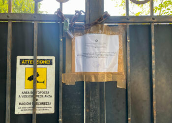 La 59enne e la vittima avrebbero iniziato la sparatoria