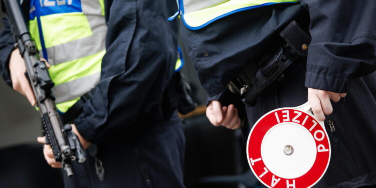 Lo scrive la Bild. Anche Wdr parla di un ragazzo in manette