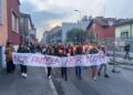 Il corteo partito dalla strada dove è stata uccisa la ragazza