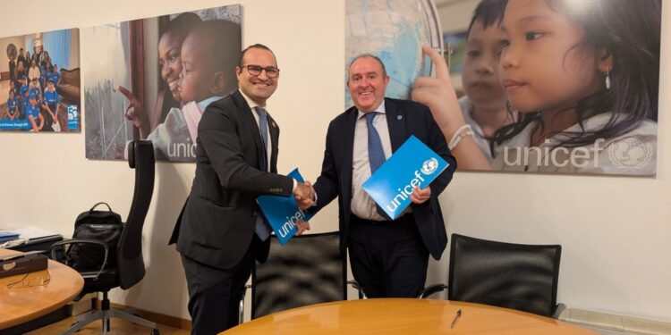 Interventi per bambini e adolescenti in aree italiane depresse