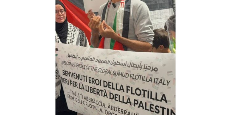 Attivista denuncia maltrattamenti fin dall'arrivo