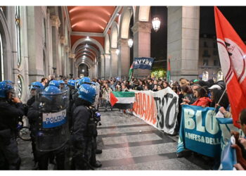 Corteo verso scioglimento