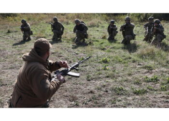 Attacco nel Donbass. Rimasto ferito un giornalista ucraino