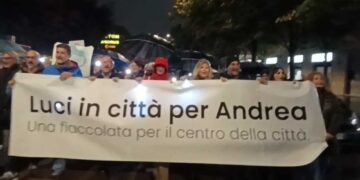 La vittima: 'Sono felice di vedere tanta gente al corteo'